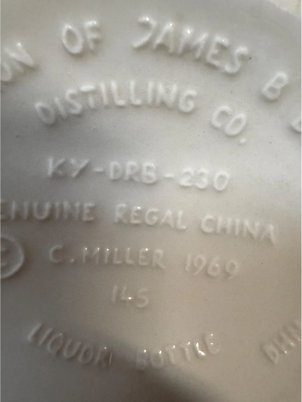 1969 Porcelain Jim Beam Red Headed Wood Pecker Collectors Decanter